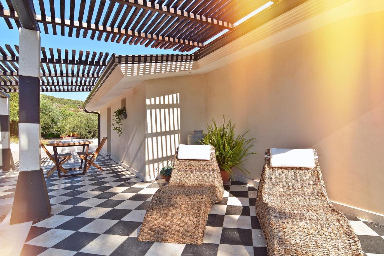 Villa Turquoise Magomadas Bagian luar foto